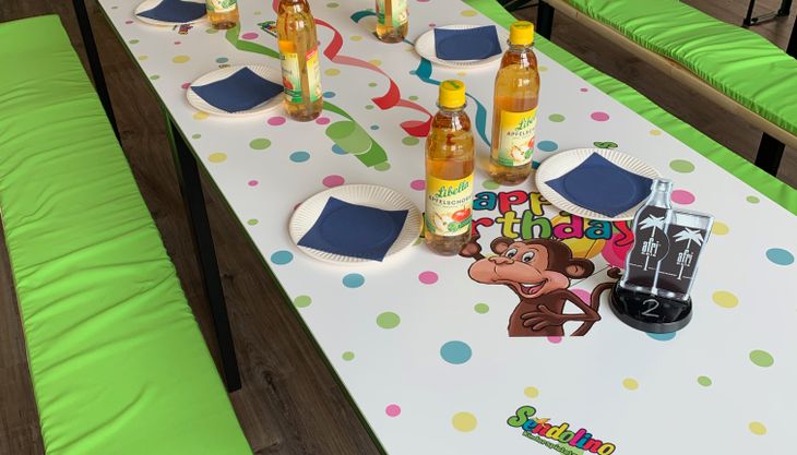 Feier eine affenstarke Party!