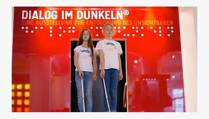 dialog im dunkeln