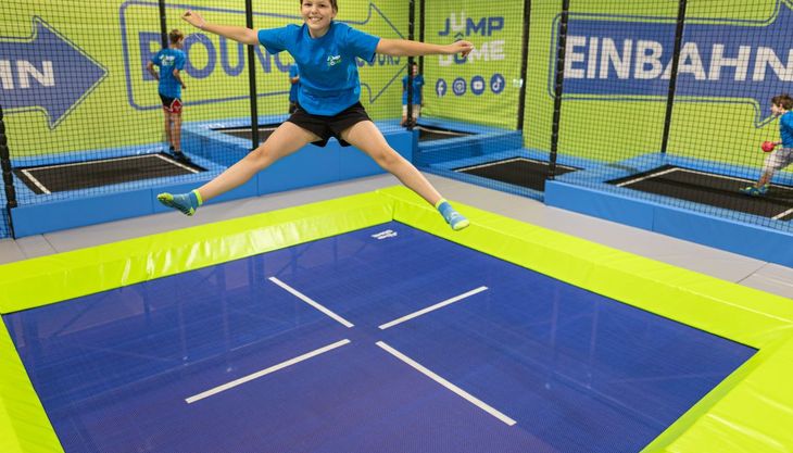 kopie von jump dome klu