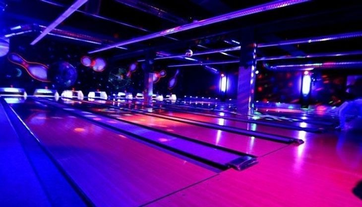 Bowling in der Alten Papierfabrik