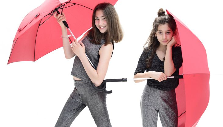 Birthday photo shoot in the photo studio for kids + teenagers
