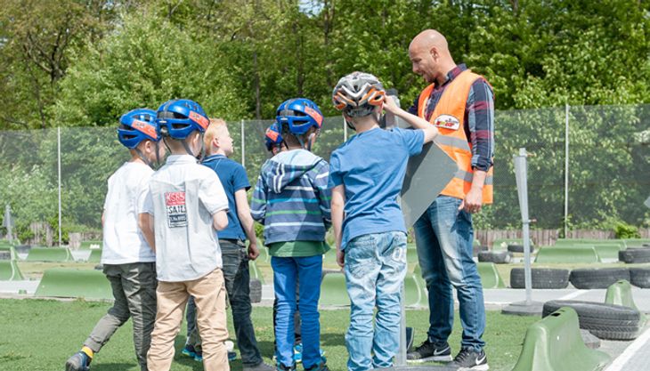 Kindergeburtstag in Frankfurt bei jumicar feiern (2)