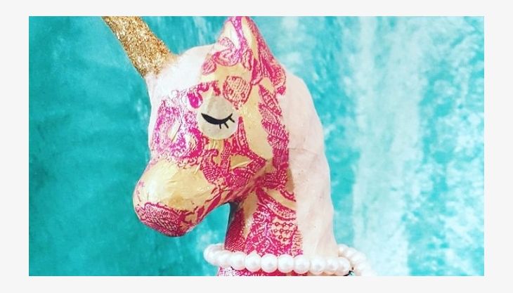 moogies art consulting einhorn