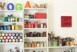atelier maltopf atelier schrank
