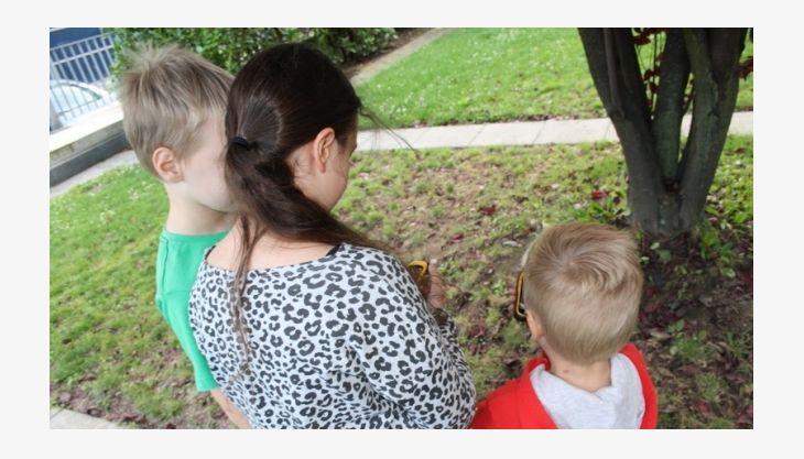 geocaching im kölner stadtwald kinder mit gps geräten
